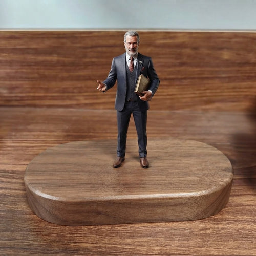 Personlig gave: figur av grunnleggeren laget etter et bilde