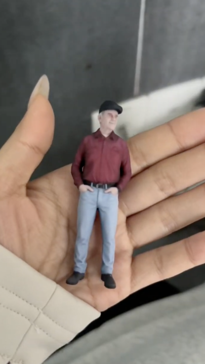 Final Figurine - A Heartfelt Gift for Dad